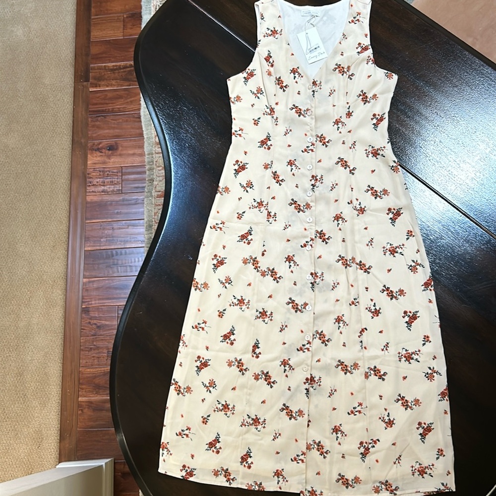 Emory Park cream floral front button up midi dress size Medium NWT